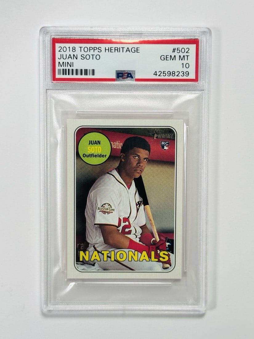 2018 TOPPS HERITAGE JUAN SOTO MINI #502 ROOKIE PSA 10: 2018 TOPPS HERITAGE JUAN SOTO MINI #502 ROOKIE PSA 10 PSA 10 graded, the 2018 Topps Heritage Juan Soto mini rookie card #502 boasts an exceptional level of condition and rarity. As part of a limited