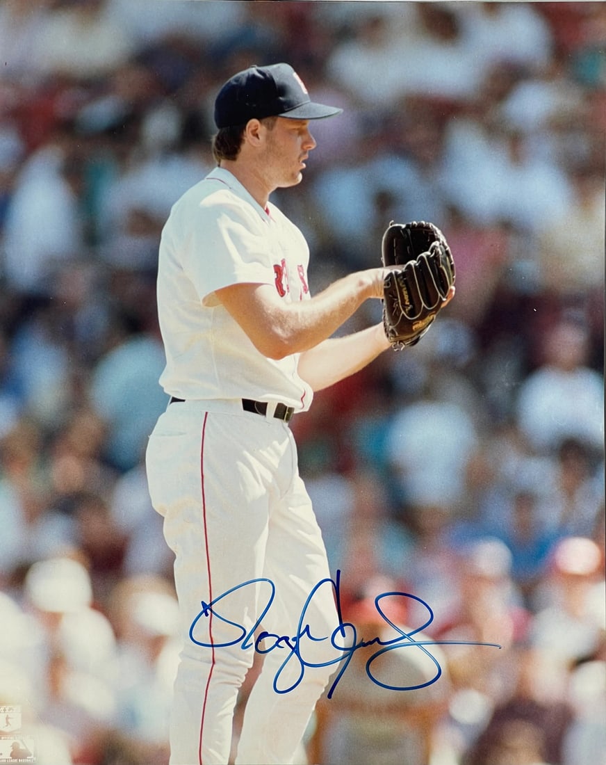 Roger Clemens Autographed 8x10 Baseball Photo (Beckett) (1 of 1)