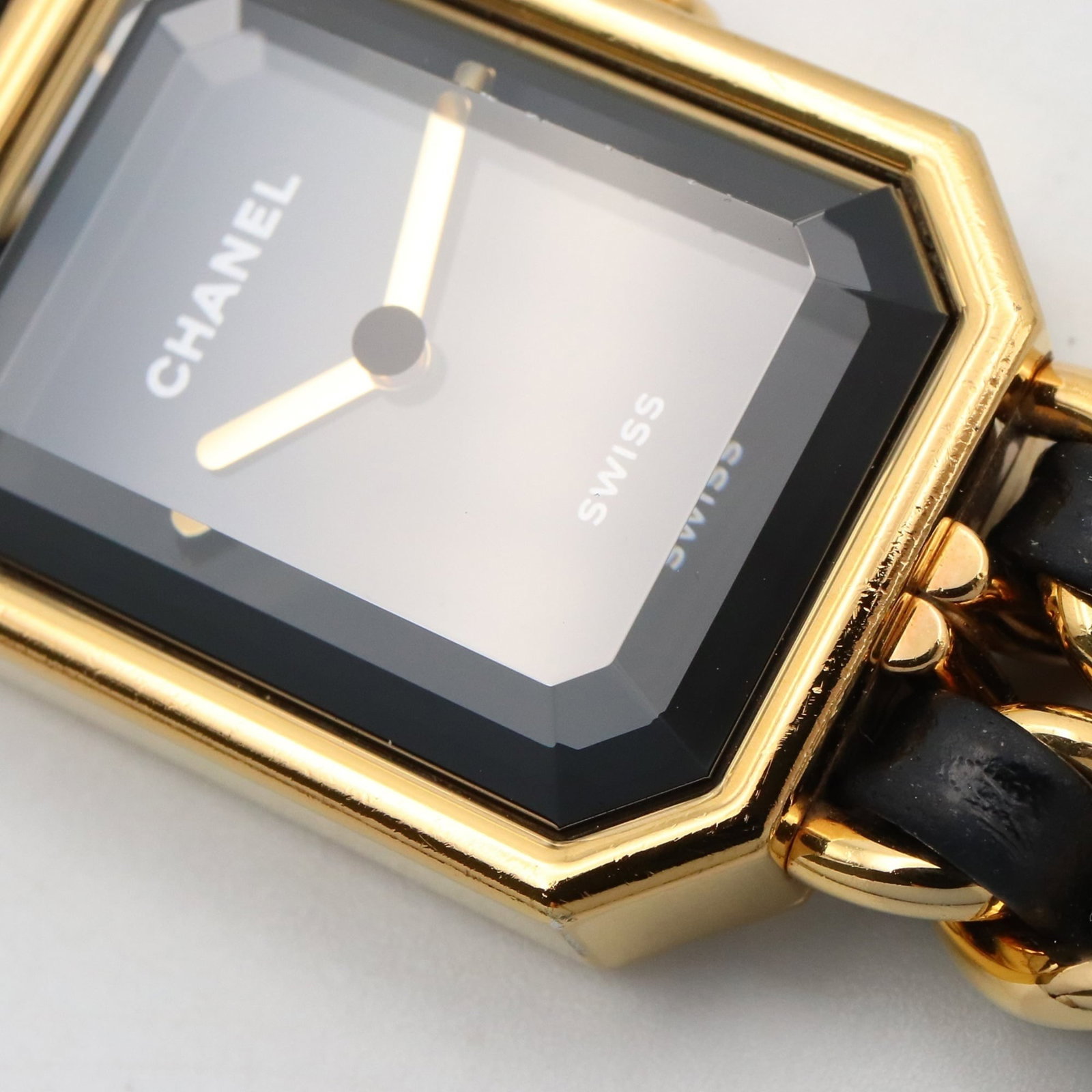 Chanel Wristwatch - 11