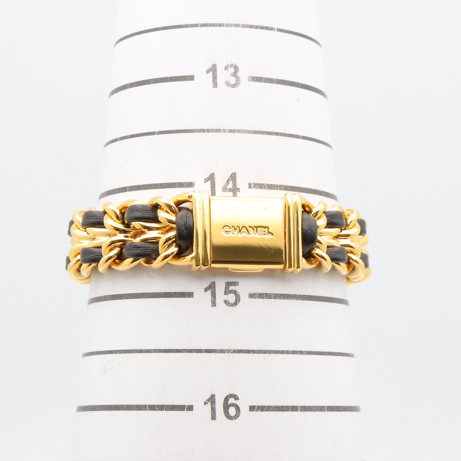 Chanel Wristwatch - 8