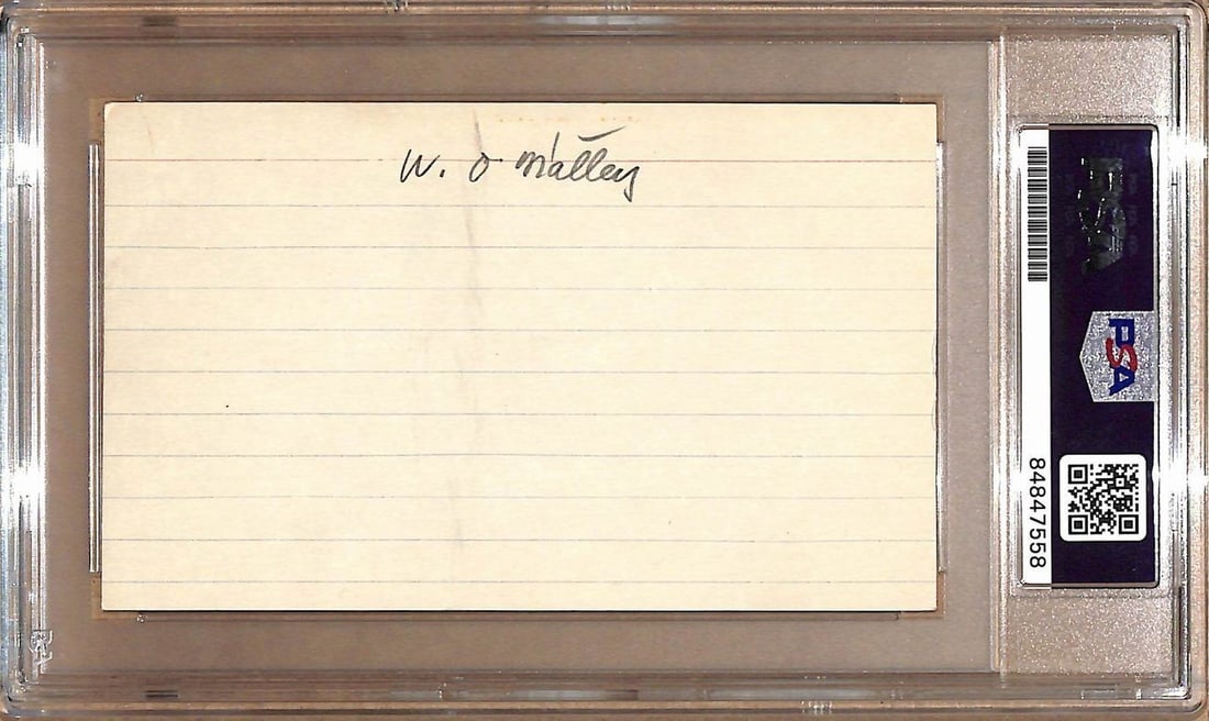 Dodgers Owner HOF Autographed 3x5 PSA Card Index Walter O'Malley 179096: Dodgers Owner HOF Autographed 3x5 PSA Card Index Walter O'Malley 179096 This autographed index card from the Hall of Fame features the signature of Walter O'Malley, the legendary owner of the