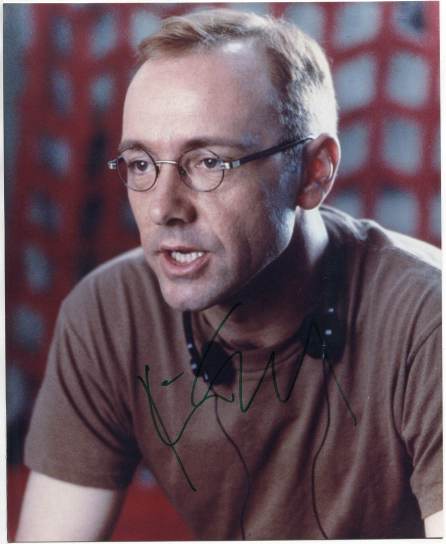 Kevin Spacey Autographed 8x10 Photo: Kevin Spacey Autographed 8x10 Photo Authentic Kevin Spacey signed 8x10 photo, verified by Rich Altman's authentication service and accompanied by a Certificate of Authenticity from . This unique