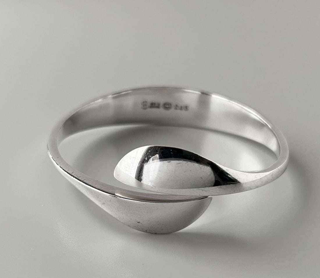 Bent Bangle Bracelet Rare Sterling Silver in Georg Jensen No.245 Gabrielsen (1 of 14)