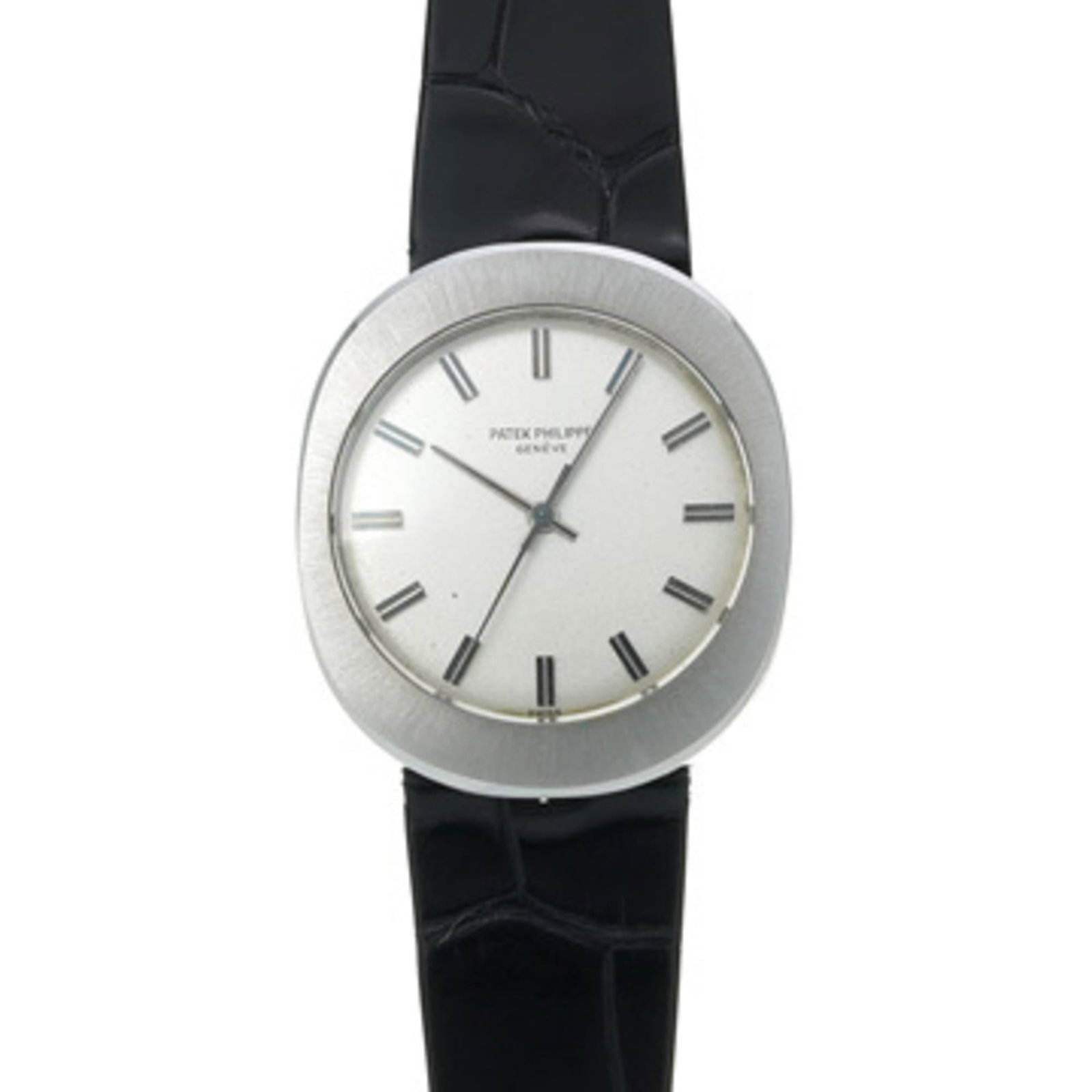 Watch Men's Silver Antique Automatic Self Winding Patek: Watch Men's Silver Antique Automatic Self Winding Patek Stainless steel case and band, paired with a silver dial, make for a sleek and sophisticated timepiece. This Patek Philippe watch features an au