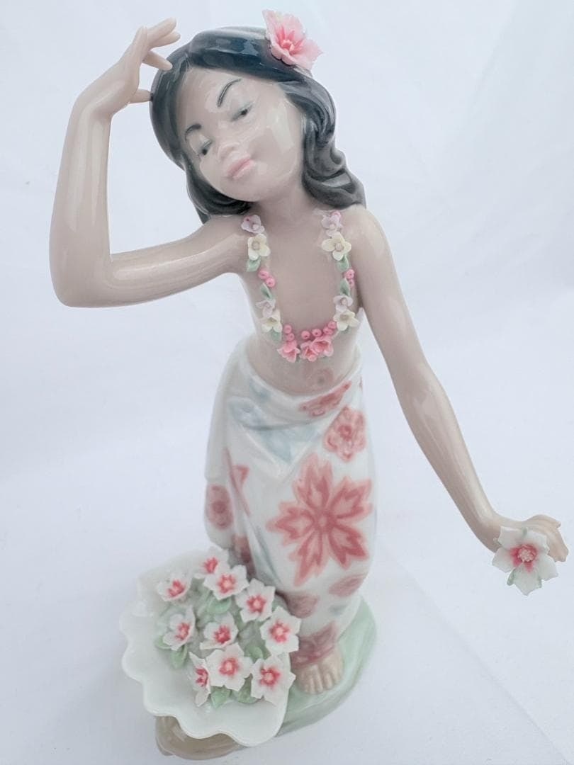 Lladro 1478 Aloha Hawaii Flower Lei Girl Figurine Hawaii Limited Retired Rare (1 of 12)