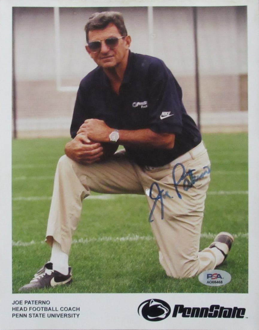 Joe Paterno Signed/ Autographed 8x10 Photo Penn State PSA/ DNA 192810: Joe Paterno Signed/ Autographed 8x10 Photo Penn State PSA/ DNA 192810 Signed by Joe Paterno, the legendary Penn State football coach, this 8x10 photo showcases his iconic presence on the field. The