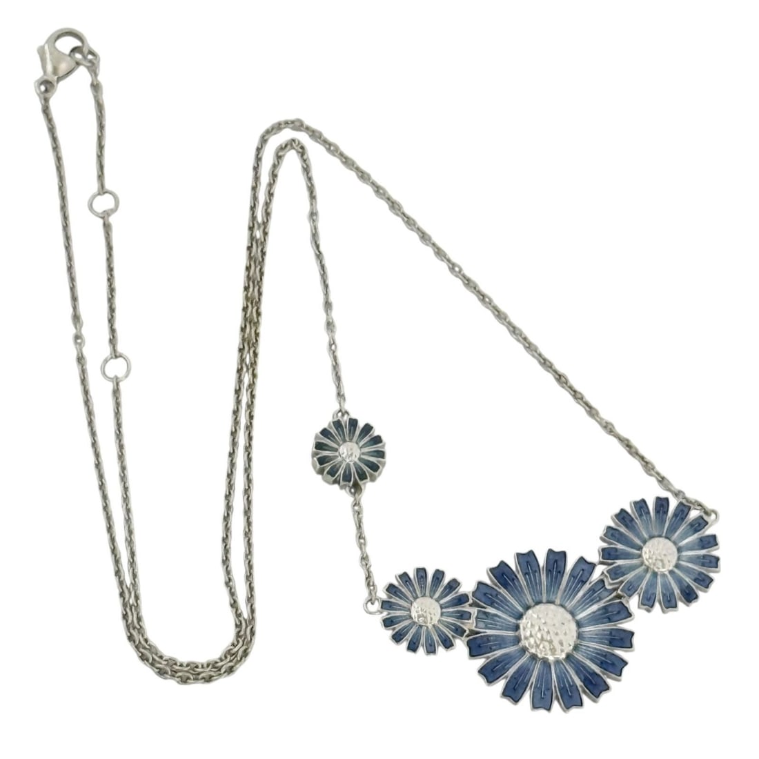 Georg Jensen Blue Daisy Necklace Pendant Sterling Silver with Original Box: Georg Jensen Blue Daisy Necklace Pendant Sterling Silver with Original Box Item Specifics: Brand: Georg Jensen Type: Necklace Metal Purity: 925 Color: Blue Style: Pendant Base Metal: Sterling Silver M