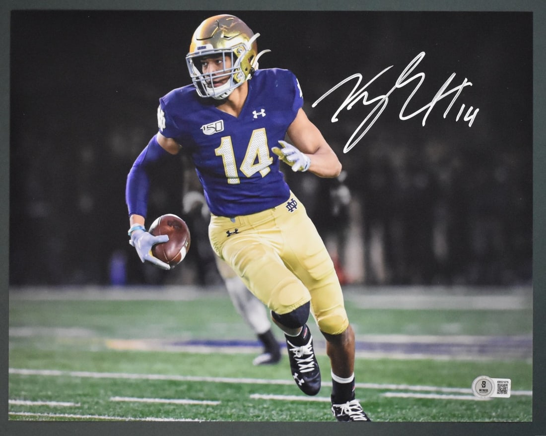 Hamilton signed photo Kyle Notre Dame 11x14 Beckett: Hamilton signed photo Kyle Notre Dame 11x14 Beckett Item Specifics: Team: Notre Dame Fighting Irish Sport: Football Product: Photo Original/Reprint: Original Autograph Authentication: Beckett