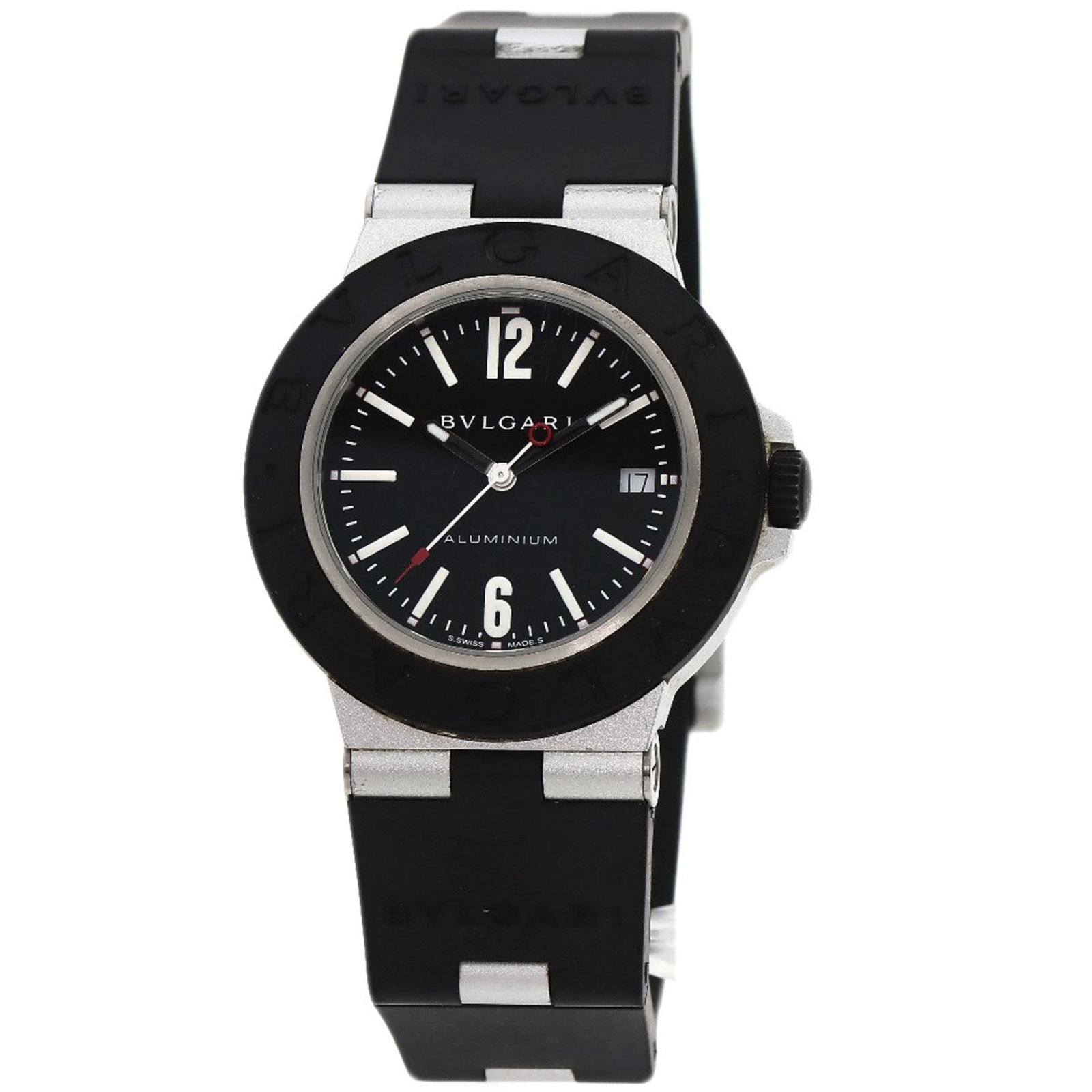 Bvlgari Wristwatch: Bvlgari Wristwatch Bvlgari wristwatch with an aluminum case and band, featuring a black dial. This used watch has traces of usage, scratches, and dirt, but remains in good condition. The watch measure