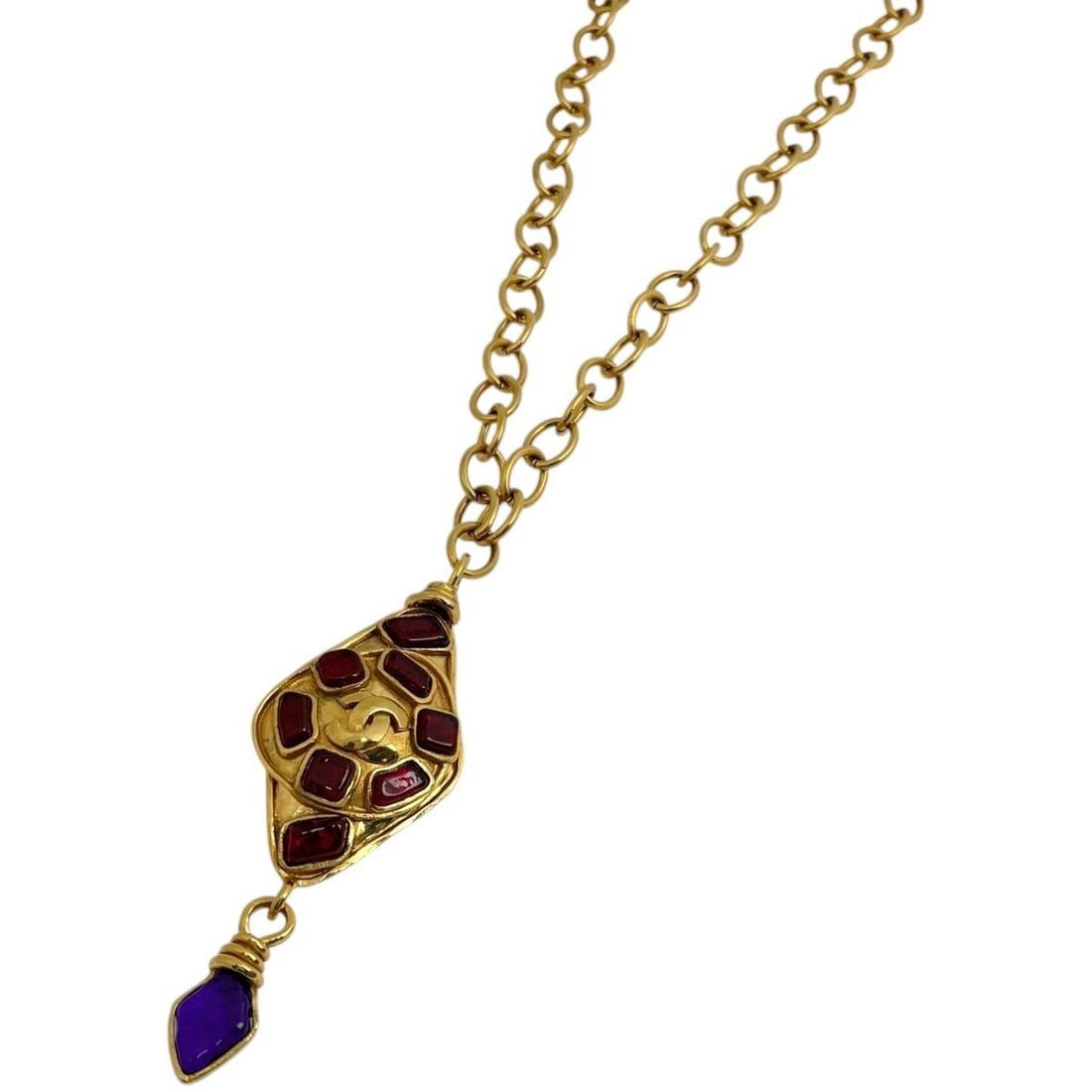 Vintage CHANEL 95P Coco Mark CC Red Blue Gripoix Chain Long Necklace Pendant: Vintage CHANEL 95P Coco Mark CC Red Blue Gripoix Chain Long Necklace Pendant Item Specifics: Color: Gold Main Stone Color: Red Blue Material: Metal Main Stone: Gripoxi Vintage: Yes Brand: CHANEL Type: