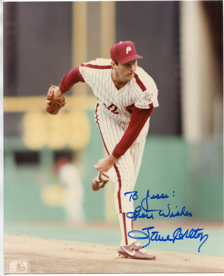 Steve Carlton Autographed 8x10 Photo (1 of 1)
