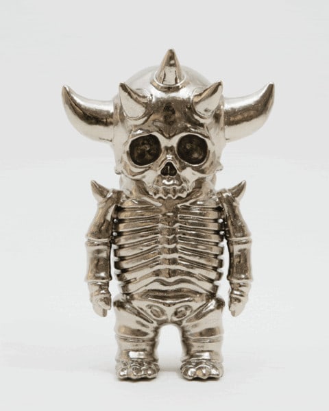 DEATH DOLL Kazugo Maruoka SILVER Ceramic Art Sculpture Unique 2024 Signed COA: DEATH DOLL Kazugo Maruoka SILVER Ceramic Art Sculpture Unique 2024 Signed COA Item Specifics: Artist: Kazugo Maruoka Subject: Death and Skull Material: Ceramics Style: Japanese Year Of Production: 202