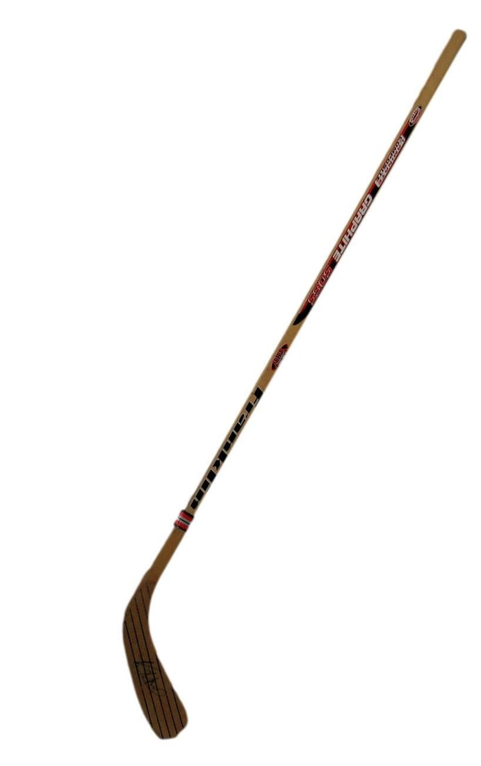 Vincent Lecavalier Flyers Signed/ Autographed Franklin Hockey Stick JSA 157353: Vincent Lecavalier Flyers Signed/ Autographed Franklin Hockey Stick JSA 157353 Vincent Lecavalier's Philadelphia Flyers signed Franklin hockey stick boasts the signature of the veteran forward, making