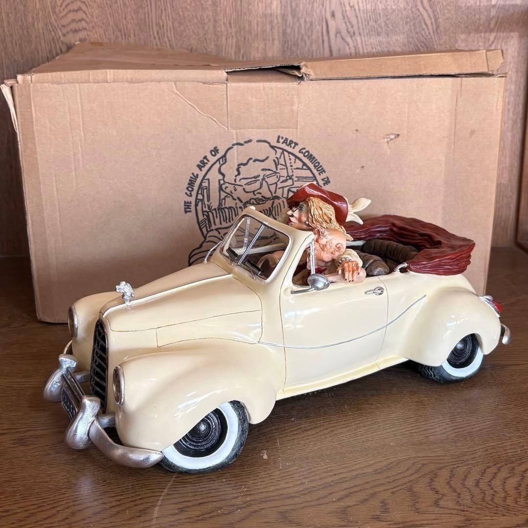 Resin Sculpture Convertible Collectible Comic Art by Forchino Guillermo (1 of 20)