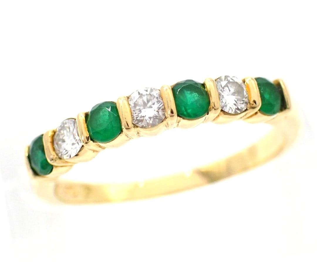 Diamond Emerald Ring Tiffany 18k Yellow Gold Vintage US 7.25: Diamond Emerald Ring Tiffany 18k Yellow Gold Vintage US 7.25 Item Specifics: Shape: Round Occasion: Anniversary Birthday Christening Christmas Engagement Graduation Mother"s Day Valentine"s Day Weddin