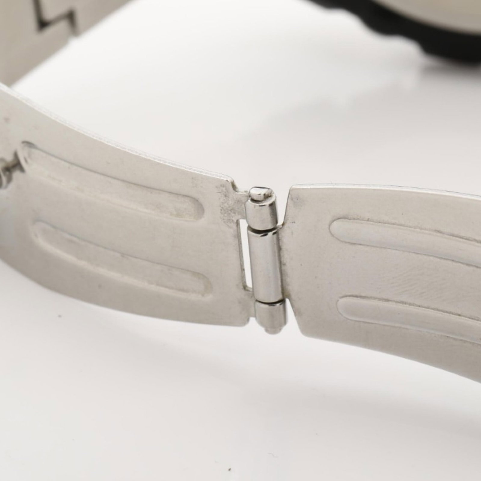 Wristwatch - 6