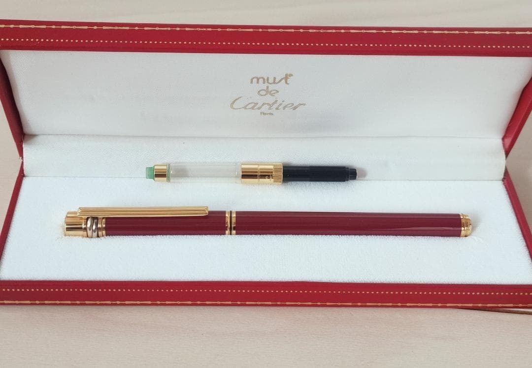 Cartier Trinity fountain pen Gold nib F 18K 750 bordeaux Lacquer Boxed Vintage (1 of 5)