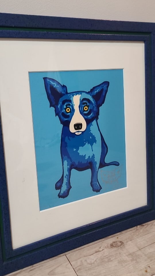 George Rodrigue Blue Dog Blue Skies Shining on Me Silkscreen 2005 Signed Limited: George Rodrigue Blue Dog Blue Skies Shining on Me Silkscreen 2005 Signed Limited Item Specifics: Artist: George Rodrigue Unit Of Sale: Single Piece Signed: Yes Size: Medium Material: Paper Framing: Un