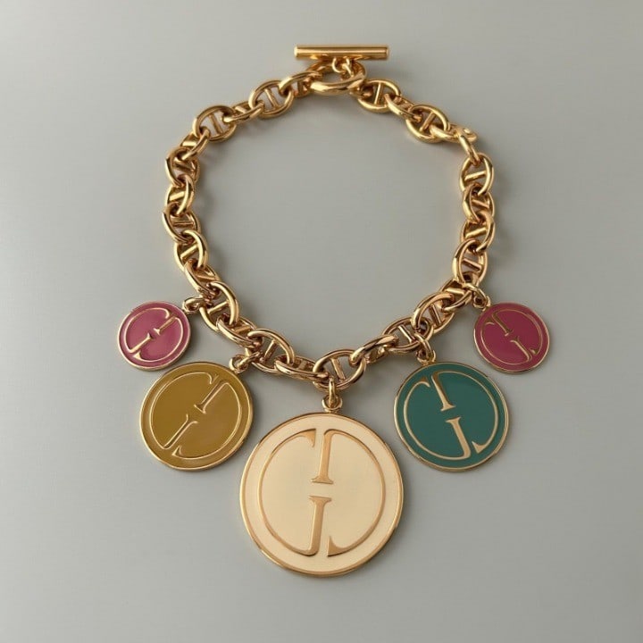 Multicolor charm necklace gold tone in rare Gucci interlocking g: Multicolor charm necklace gold tone in rare Gucci interlocking g Item Specifics: Brand: Gucci Type: Necklace Color: Multicolor Style: Charm Product Disclaimer: Items may exhibit light wear, such as