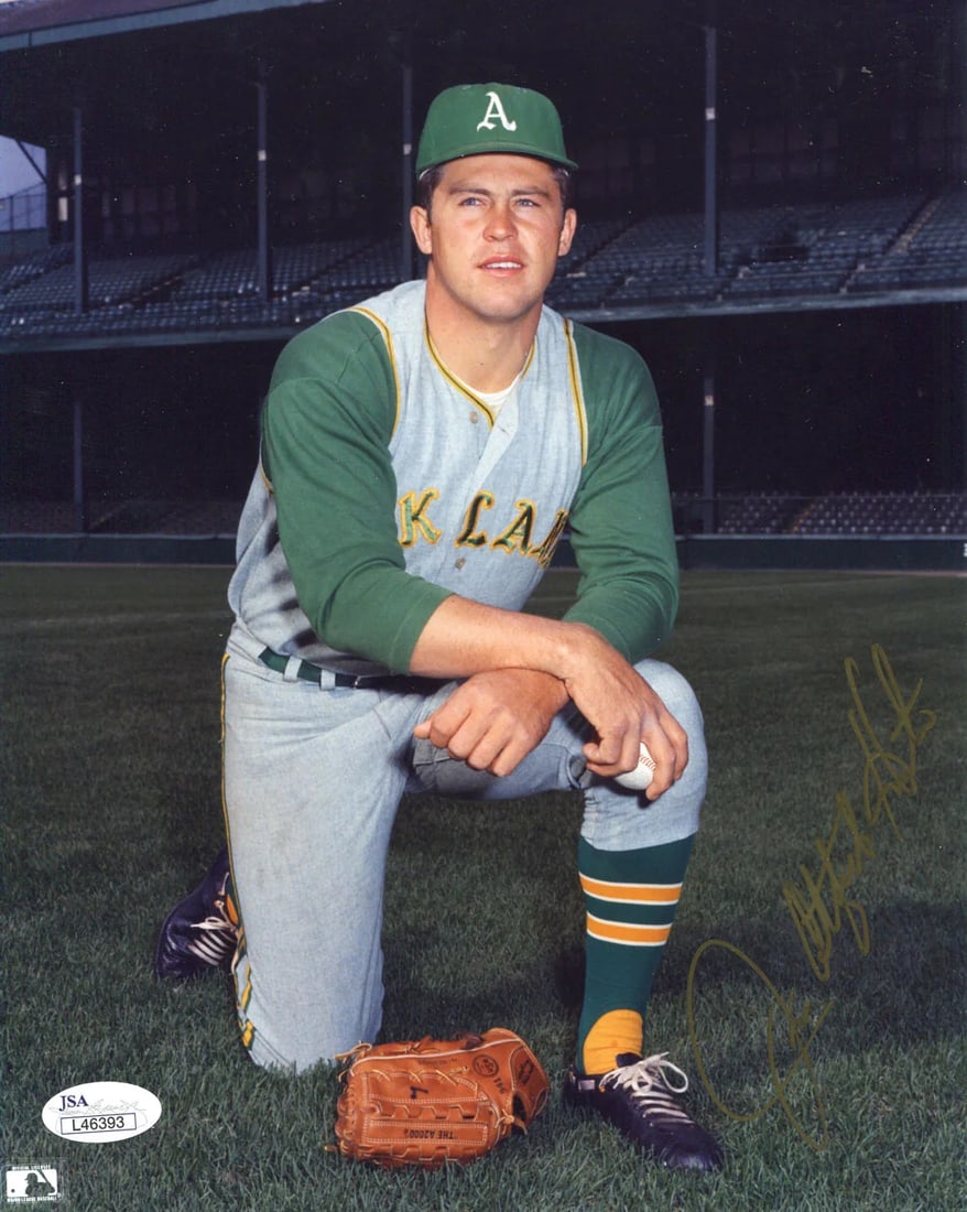 Jim Catfish Hunter Autographed Oakland Athletics 8x10 Photo (JSA) (1 of 1)