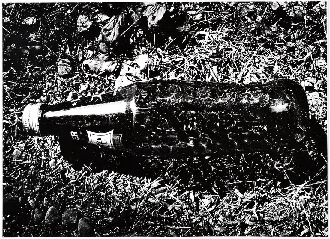 Daido Moriyama gelatin silver print Sprite bottle signature monochrome Japanese: Daido Moriyama gelatin silver print Sprite bottle signature monochrome Japanese Item Specifics: Primary Material: Paper Color: Multi-Color Original/Reproduction: Antique Original Region Of Origin: Jap