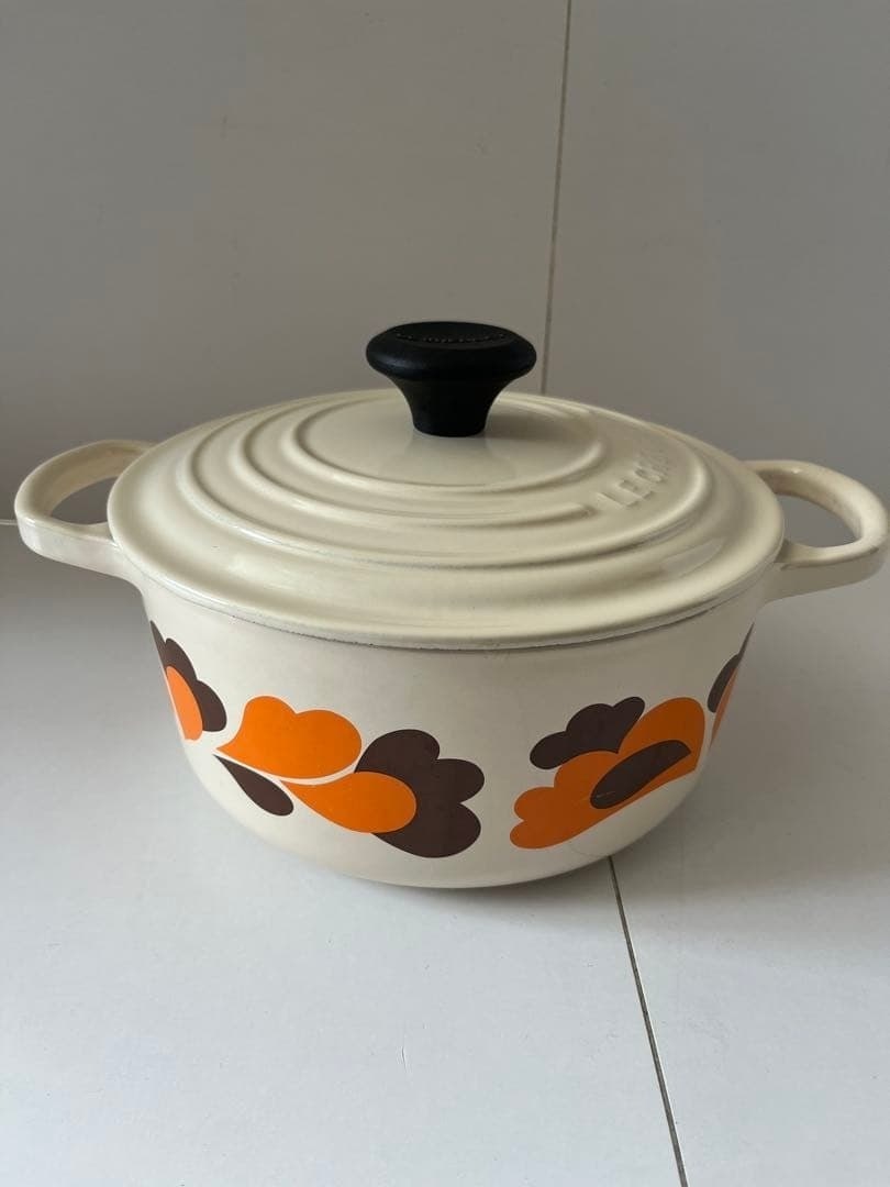 Cocotte Ronde Rare 18cm Enamel Cast Iron Peacock Orange Le Creuset: Cocotte Ronde Rare 18cm Enamel Cast Iron Peacock Orange Le Creuset Item Specifics: Brand: THE CRUCIBLE Stove Type Compatibility: NA Country: Japan Material: NA Product Disclaimer: Measurements approxi