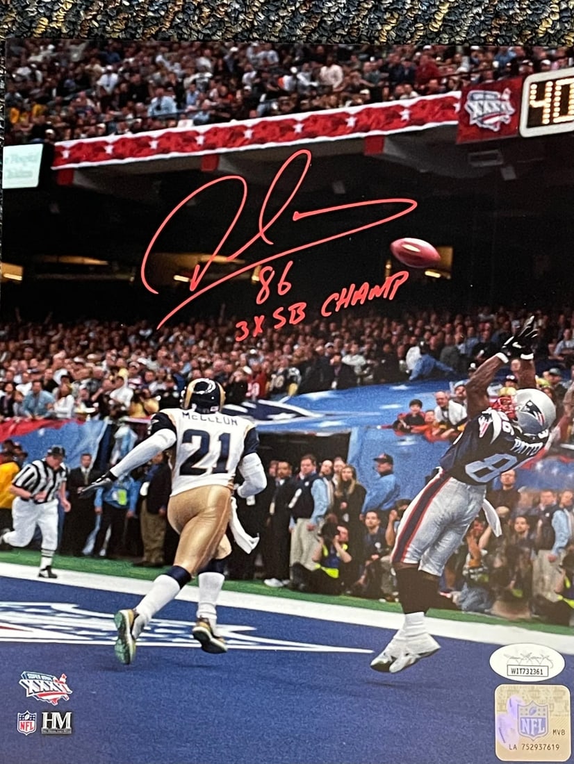 David Patten Autographed Football Photo 8x10 JSA: David Patten Autographed Football Photo 8x10 JSA Item Specifics: Brand: James Spence Authentication (JSA) David Patten Autographed 8x10 Football Photo.Signed in red sharpie across the front of the