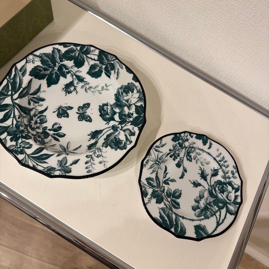 GUCCI Ginori 1735 Green Herbarium Plates Bowl Set of 2 White Porcelain Flower (1 of 12)