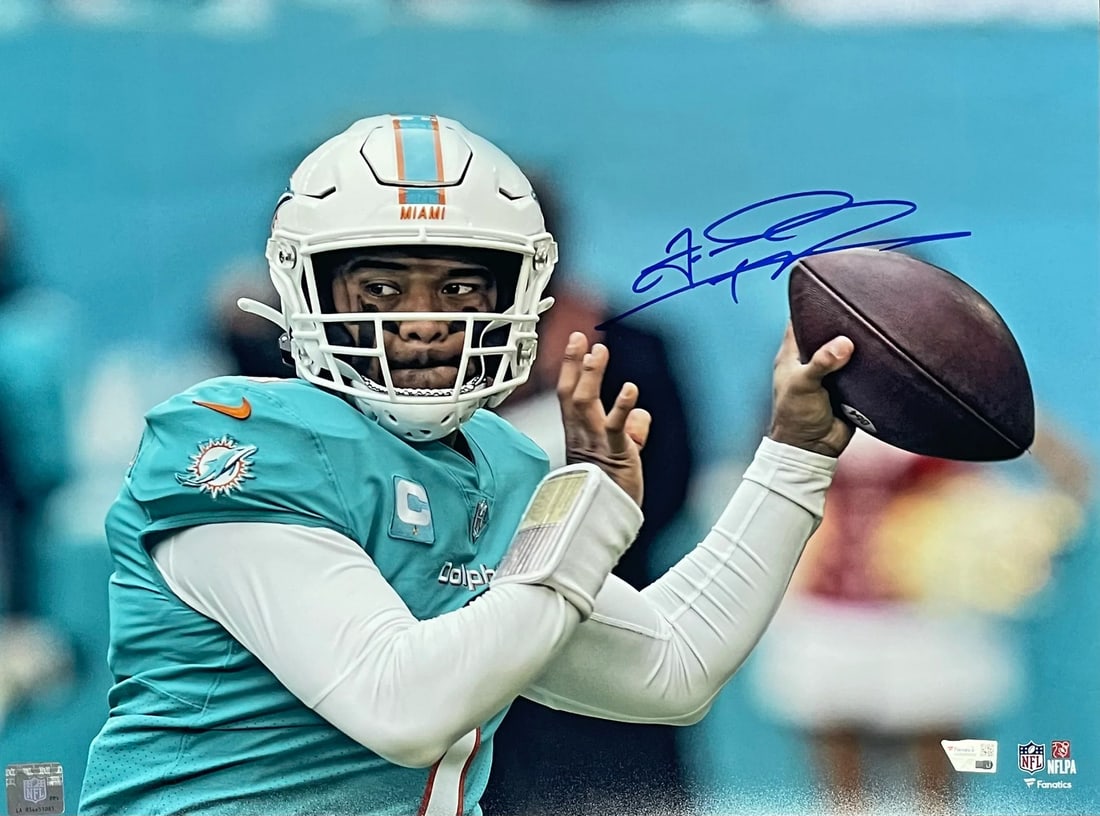 Autographed Tua Tagovailoa 16x20 Photo: Autographed Tua Tagovailoa 16x20 Photo Tua Tagovailoa's sharpie signature adds a touch of authenticity to this 16x20 photo, capturing the moment in time when he made it. The image itself is a great