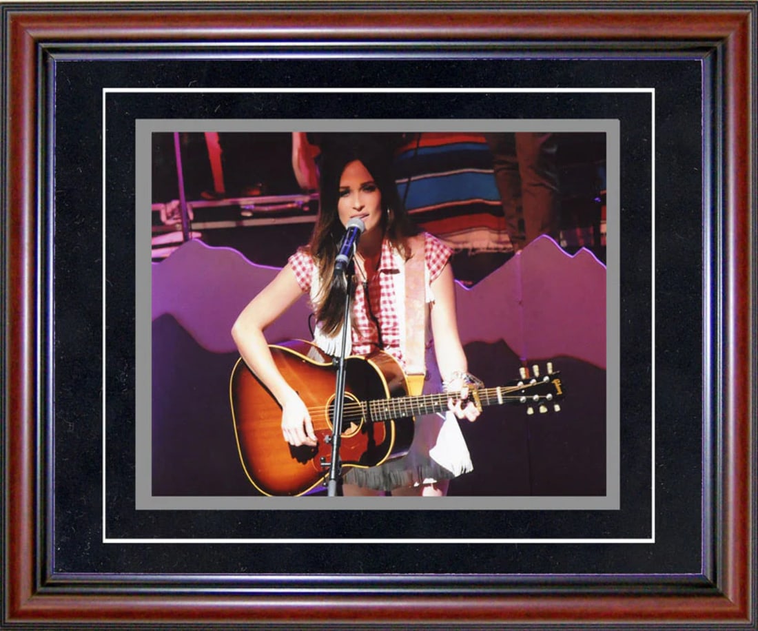 Kacey Musgrave Unsigned Framed 8x10 Photo (1 of 1)