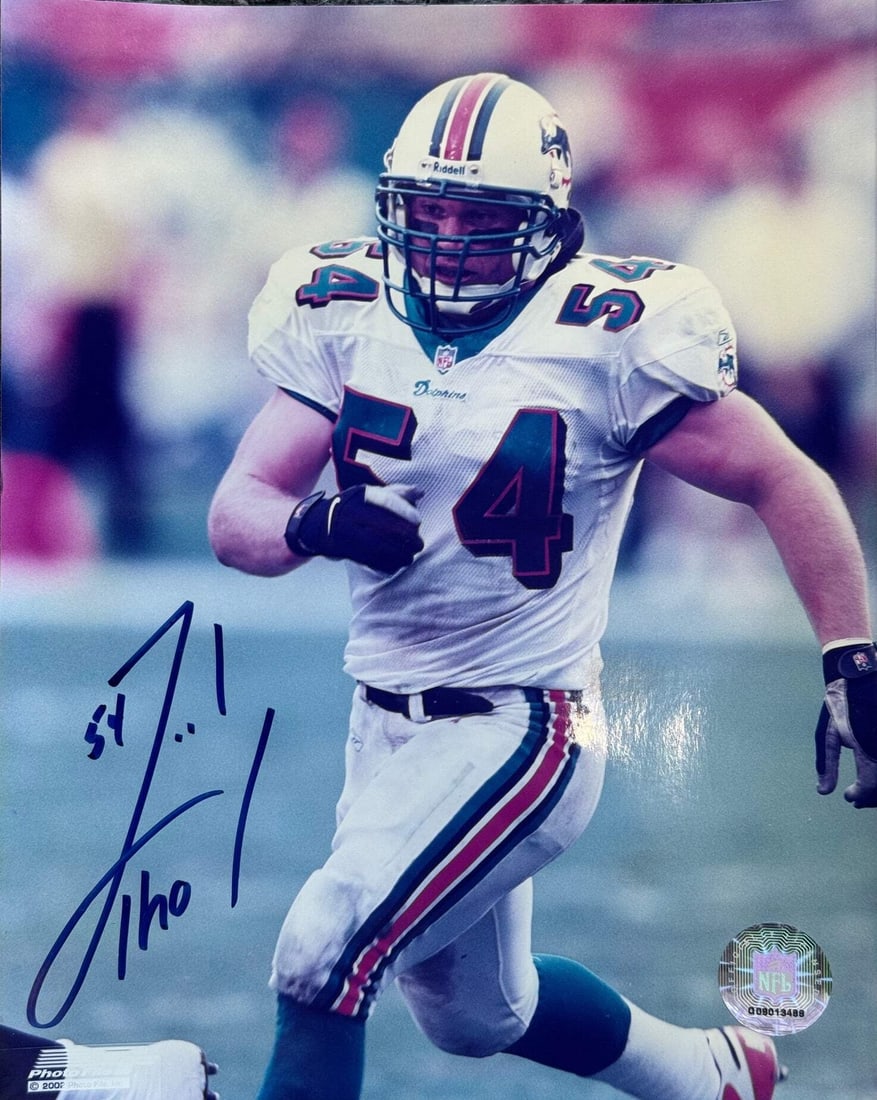 Thomas Zach Autographed Dolphins 8x10 Football Photo (1 of 1)