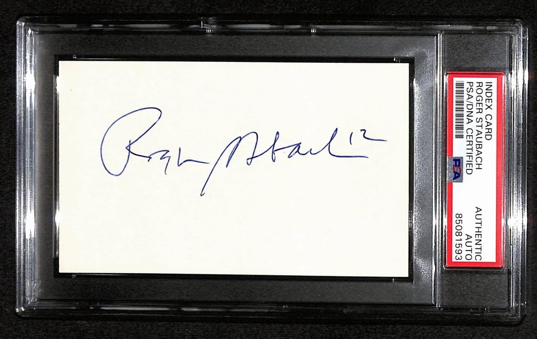 HOF Signed Card 3x5 Roger Staubach Dallas Cowboys PSA DNA: HOF Signed Card 3x5 Roger Staubach Dallas Cowboys PSA DNA Signed by NFL legend Roger Staubach, this 3x5 index card bears the distinctive signature of the Hall of Fame quarterback. A unique piece for f