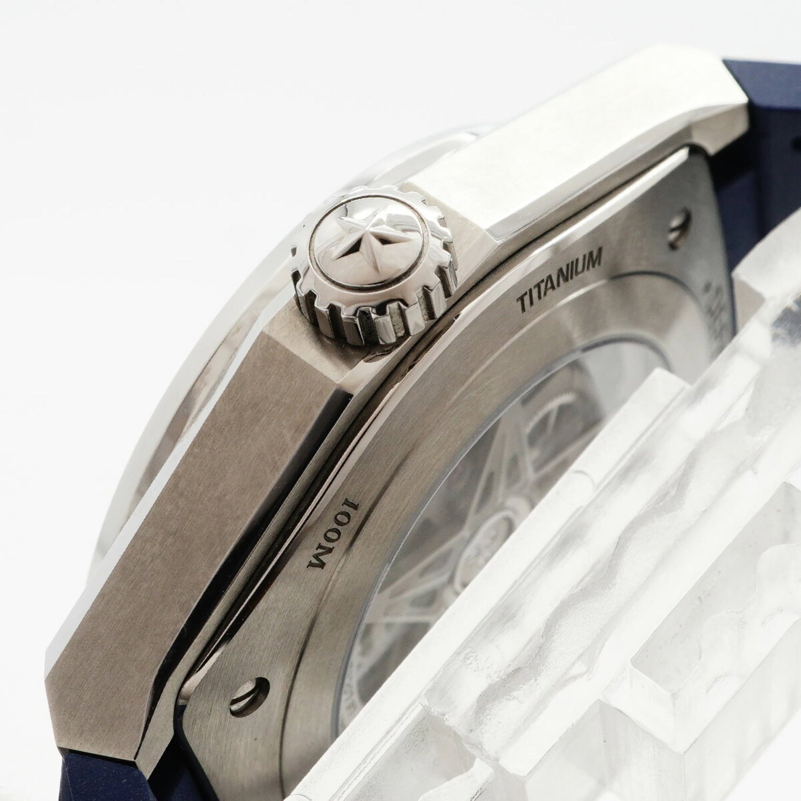 Wristwatch at Zenith - 7