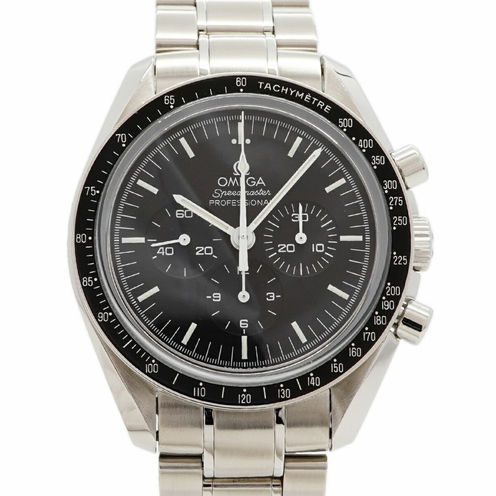 Omega Wristwatch: Omega Wristwatch Stainless steel band and black dial make for a sleek, timeless design. This manual winding mechanical watch boasts a 40.5mm case diameter and features a signature on the work (if