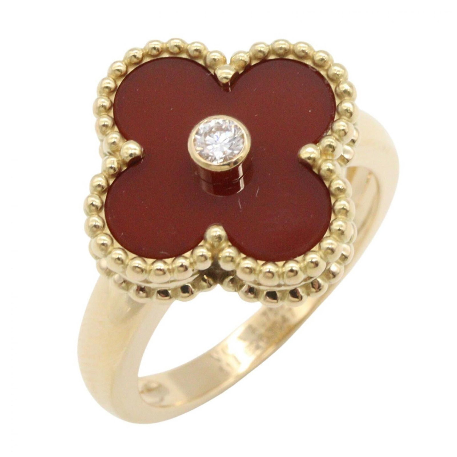 Van Cleef Arpels yellow gold band ring: Van Cleef Arpels yellow gold band ring Yellow gold band ring from Van Cleef & Arpels, featuring clear and red color details. This 18K yellow gold piece is available in US size 5.5 and Japanese size 10