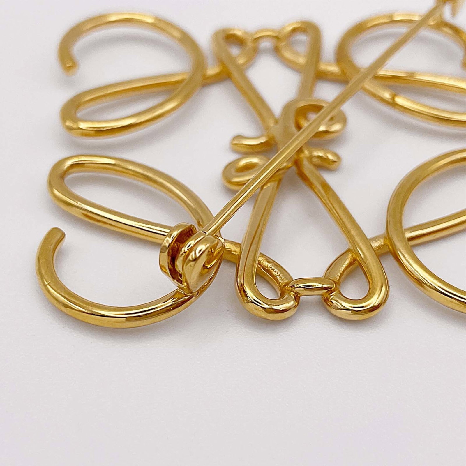 Loewe Brooch Metal - 5