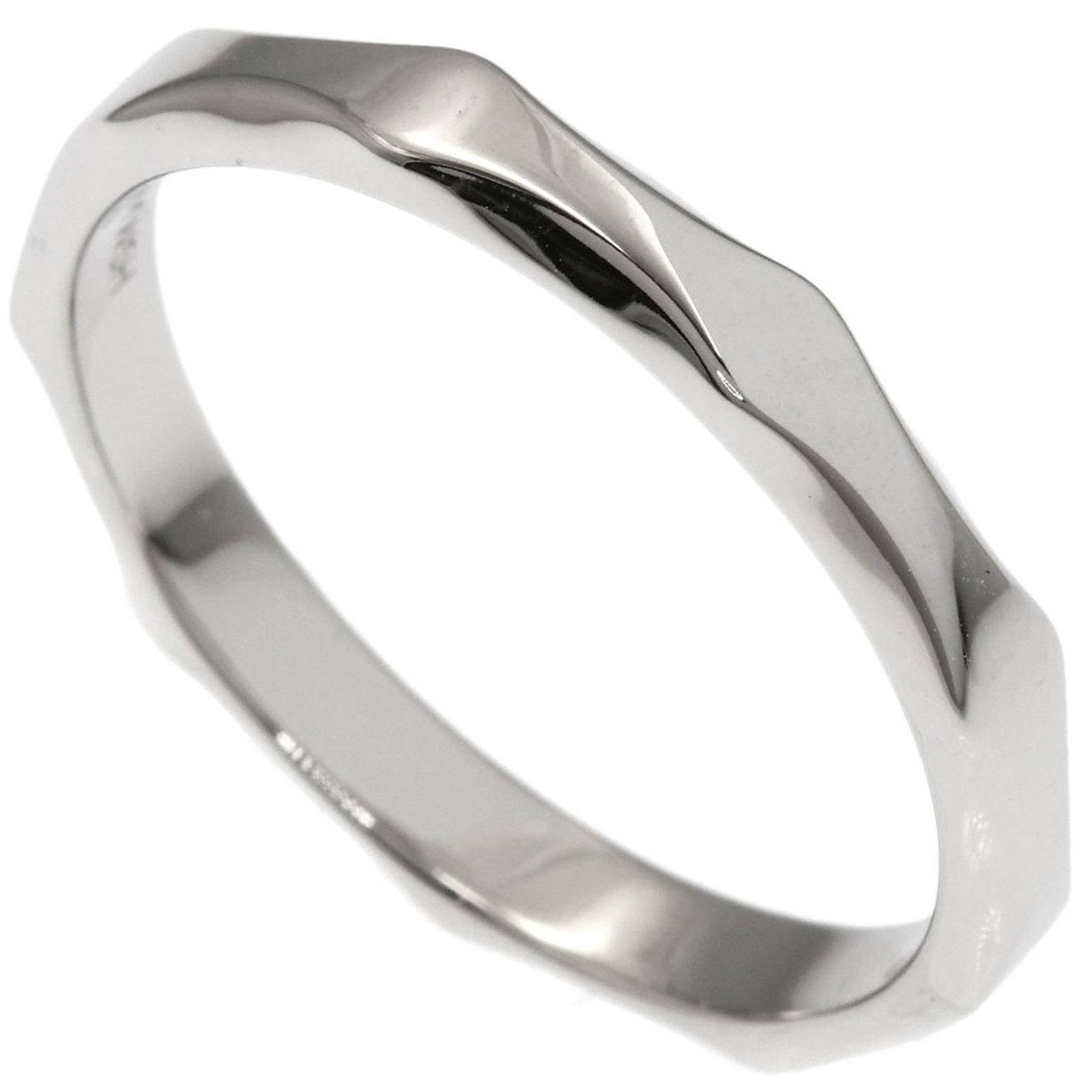 Bvlgari Band Ring Platinum 950: Bvlgari Band Ring Platinum 950 Platinum 950 Bvlgari Band Ring: A sleek and sophisticated design, this band ring features the iconic Bvlgari brand. Made from high-quality platinum, its 11 US size
