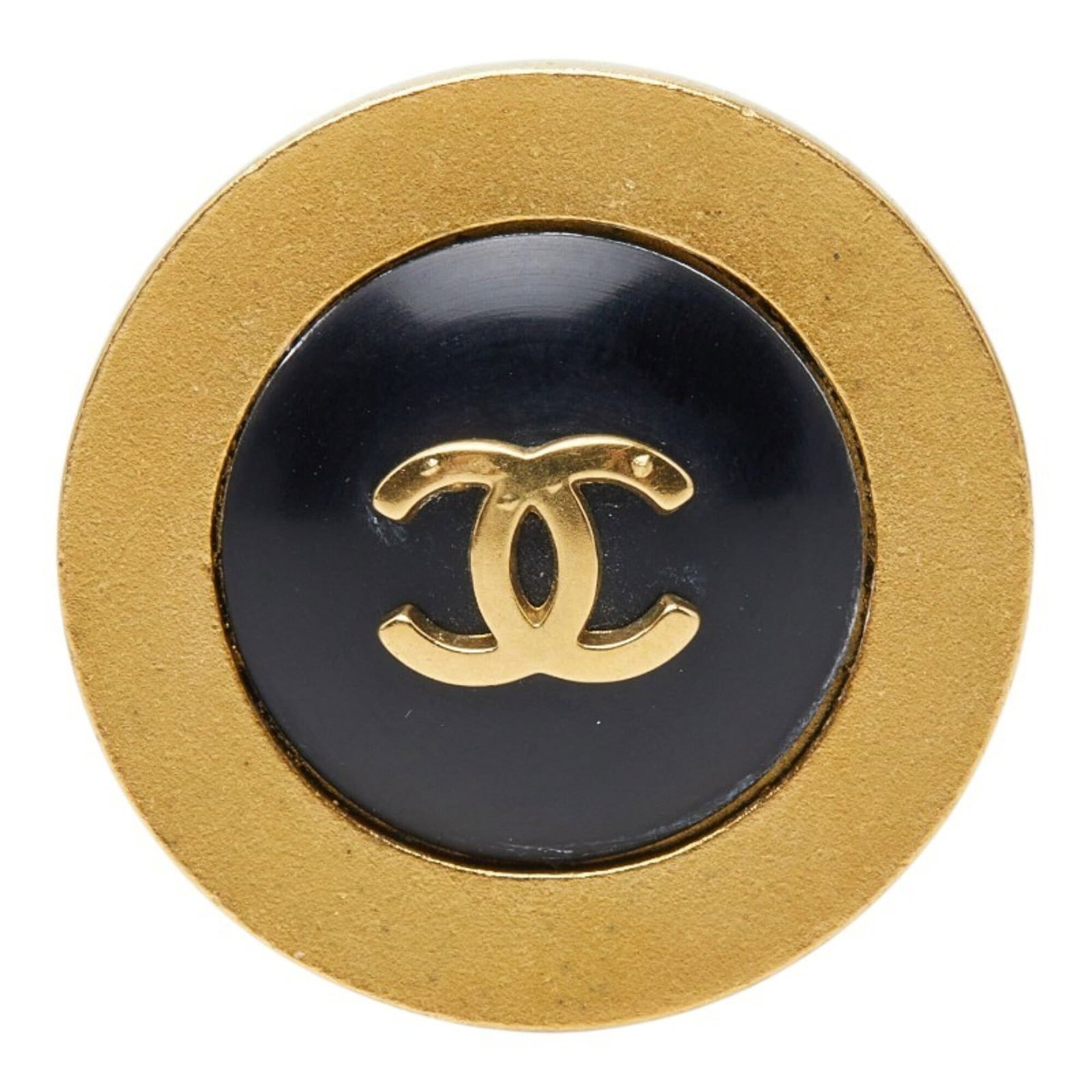 Clip earrings by Chanel: Clip earrings by Chanel Clip earrings by Chanel in sleek black and gold, measuring 27.30mm x 27.30mm, showcasing the iconic brand's timeless design. Made from high-quality materials, these single