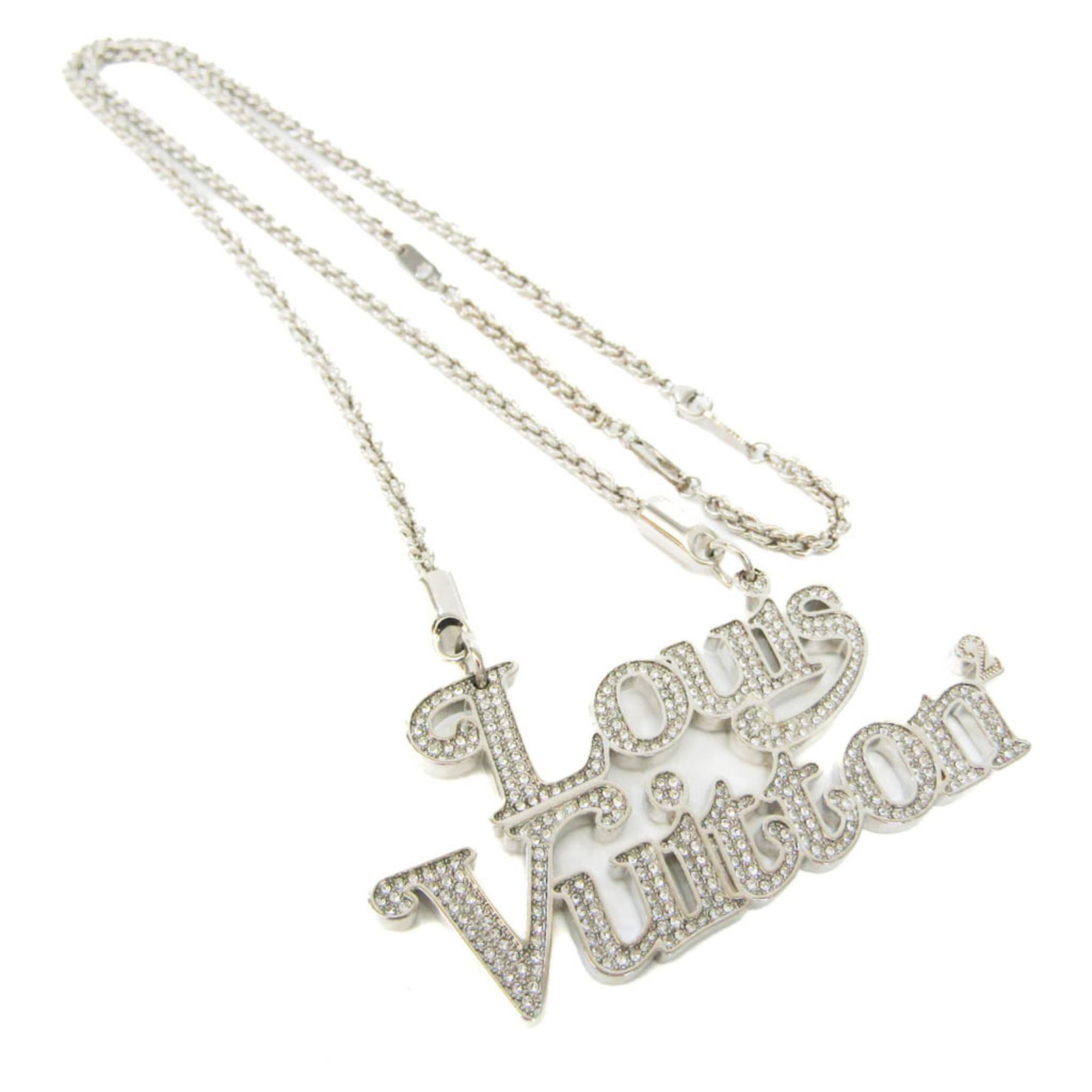 Louis Vuitton Colliersquard Lv Strass Mp2691 Metalrhinestone Menwomen Pendant Necklace (Silver): Louis Vuitton Colliersquard Lv Strass Mp2691 Metalrhinestone Menwomen Pendant Necklace (Silver) Silver Louis Vuitton Colliersquard LV Strass Mp2691 Metalrhinestone Pendant Necklace, featuring a