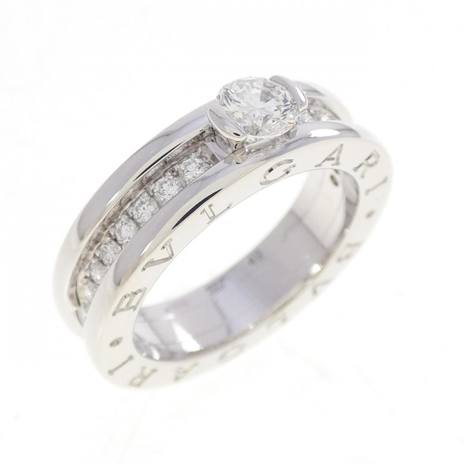 Bvlgari Band Ring White Gold (18K): Bvlgari Band Ring White Gold (18K) Bvlgari Band Ring White Gold (18K) - A sleek and sophisticated band ring from the renowned Italian luxury brand, crafted in 18K white gold with a classic design
