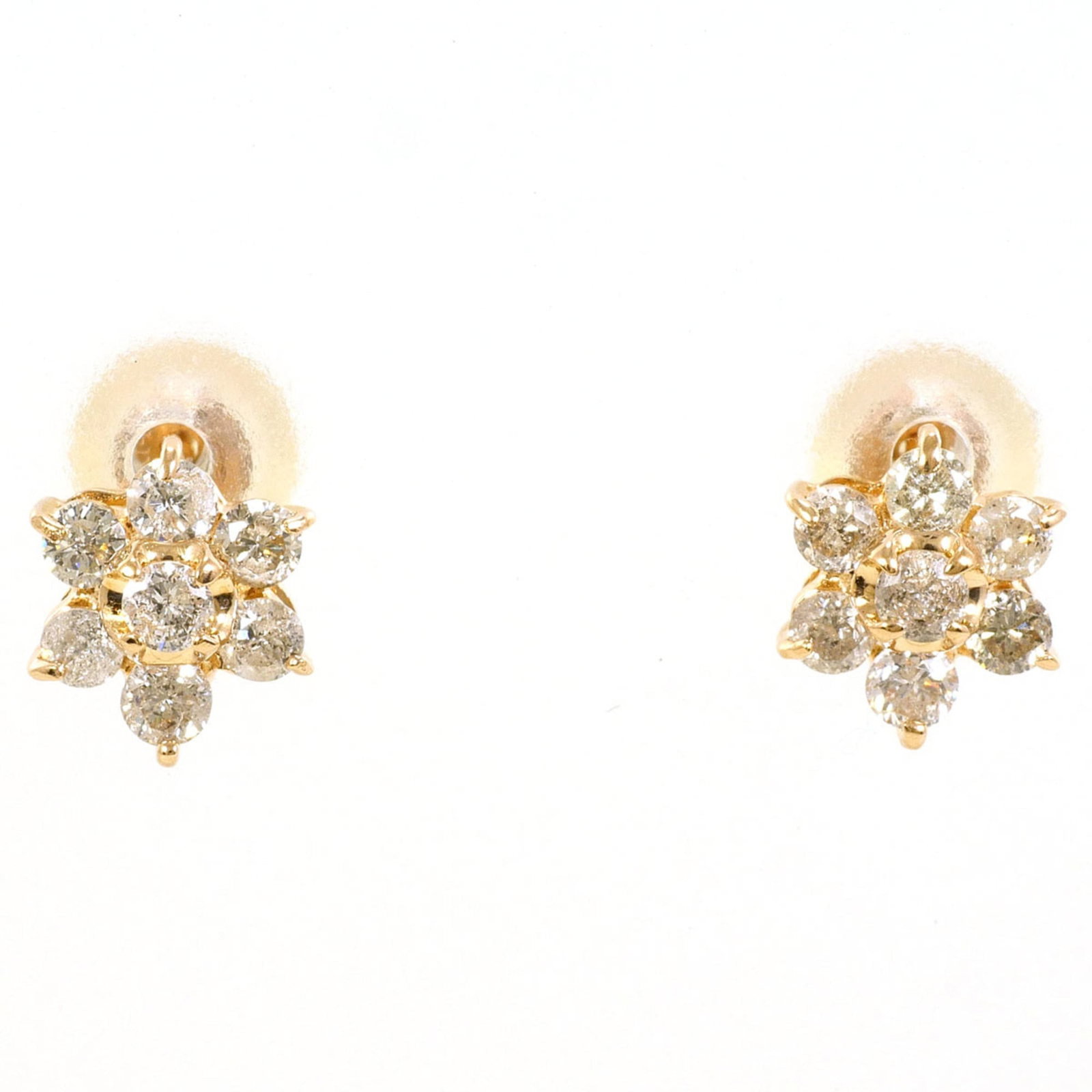 Pink Gold Stud Earrings 14K: Pink Gold Stud Earrings 14K Pink gold stud earrings with a 0.20ct diamond, weighing 0.6g / 0.02oz, crafted from 14K metal. The delicate design showcases the subtle beauty of pink gold, perfect for