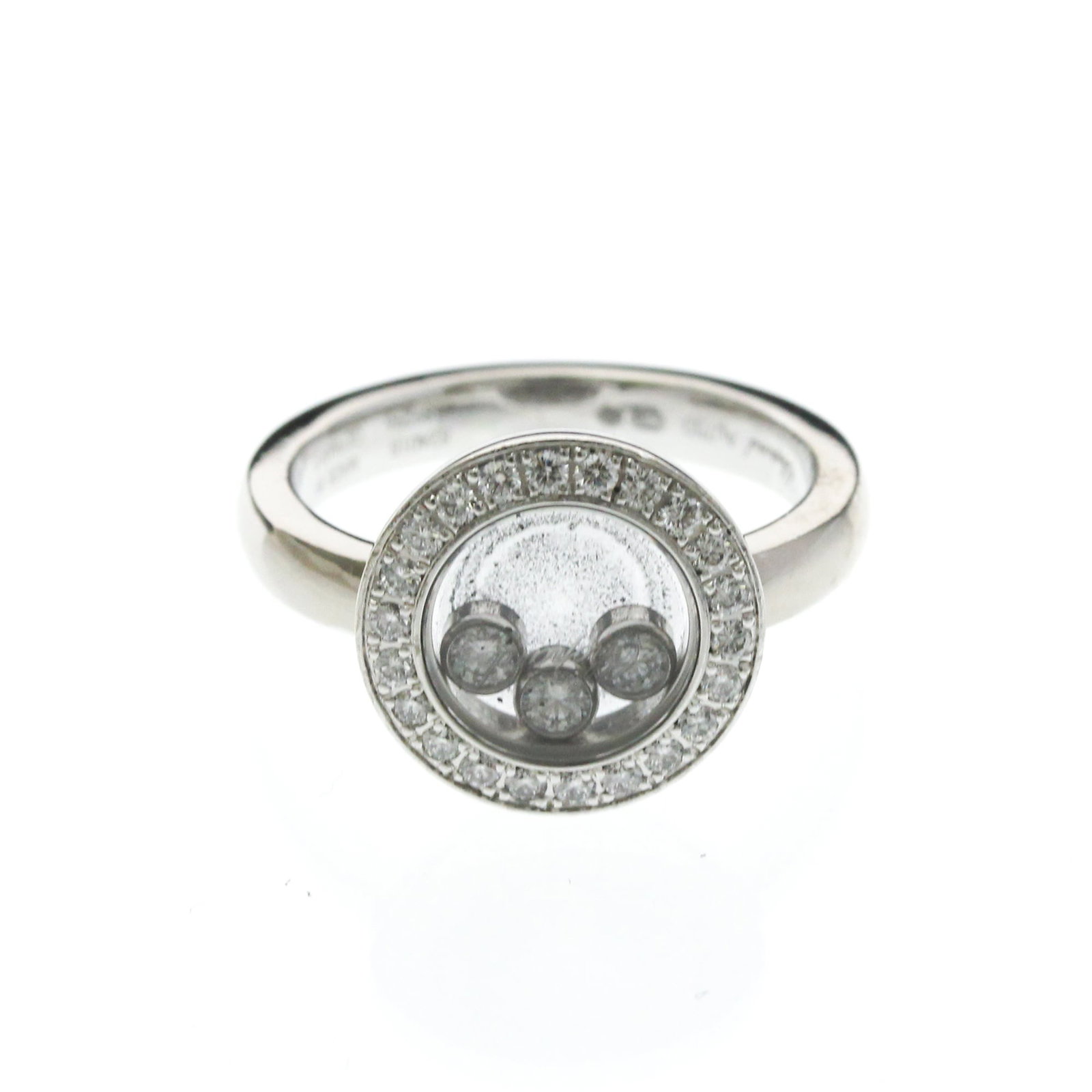 Chopard Band Ring White Gold (18K): Chopard Band Ring White Gold (18K) Chopard's iconic Happy Diamonds band ring shines in elegant white gold (18K). This sophisticated design features a striking silver tone, adorned with a 12.50mm x
