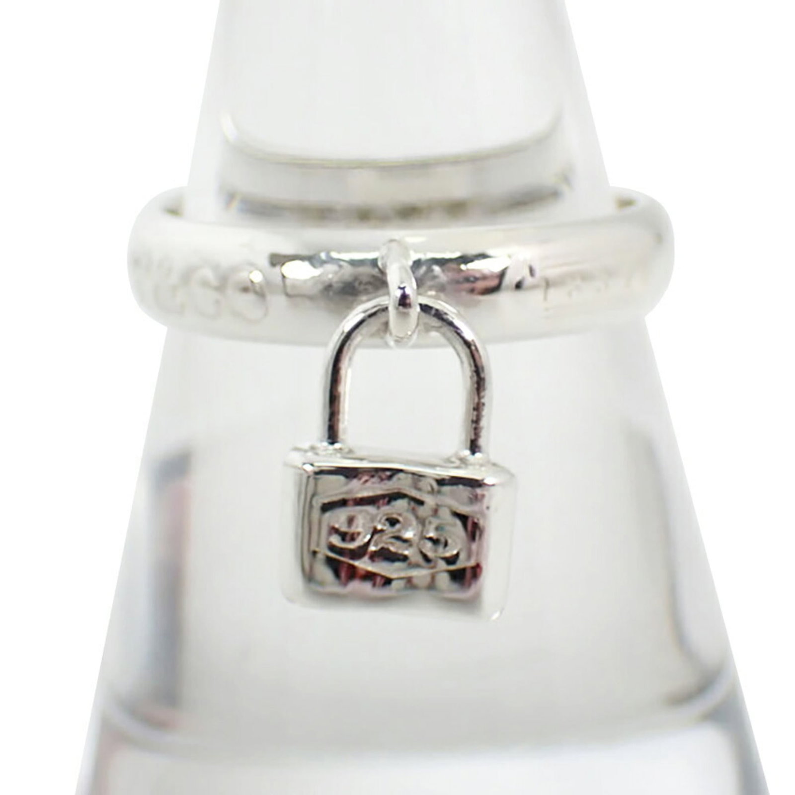 Sterling Silver Tiffany Band Ring 925: Sterling Silver Tiffany Band Ring 925 Sterling silver Tiffany band ring, crafted from high-quality material, features the brand's signature style. This women's ring boasts a classic design with a