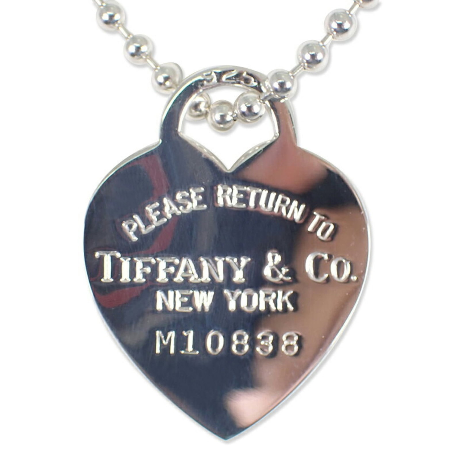 Tiffany 925 Return To Tiffany Heart Pendant Necklace J87-2: Tiffany 925 Return To Tiffany Heart Pendant Necklace J87-2 Sterling silver 925 Return To Tiffany Heart Pendant Necklace, featuring a classic design with a pendant size of 29.7mm x 22.9mm and a neck