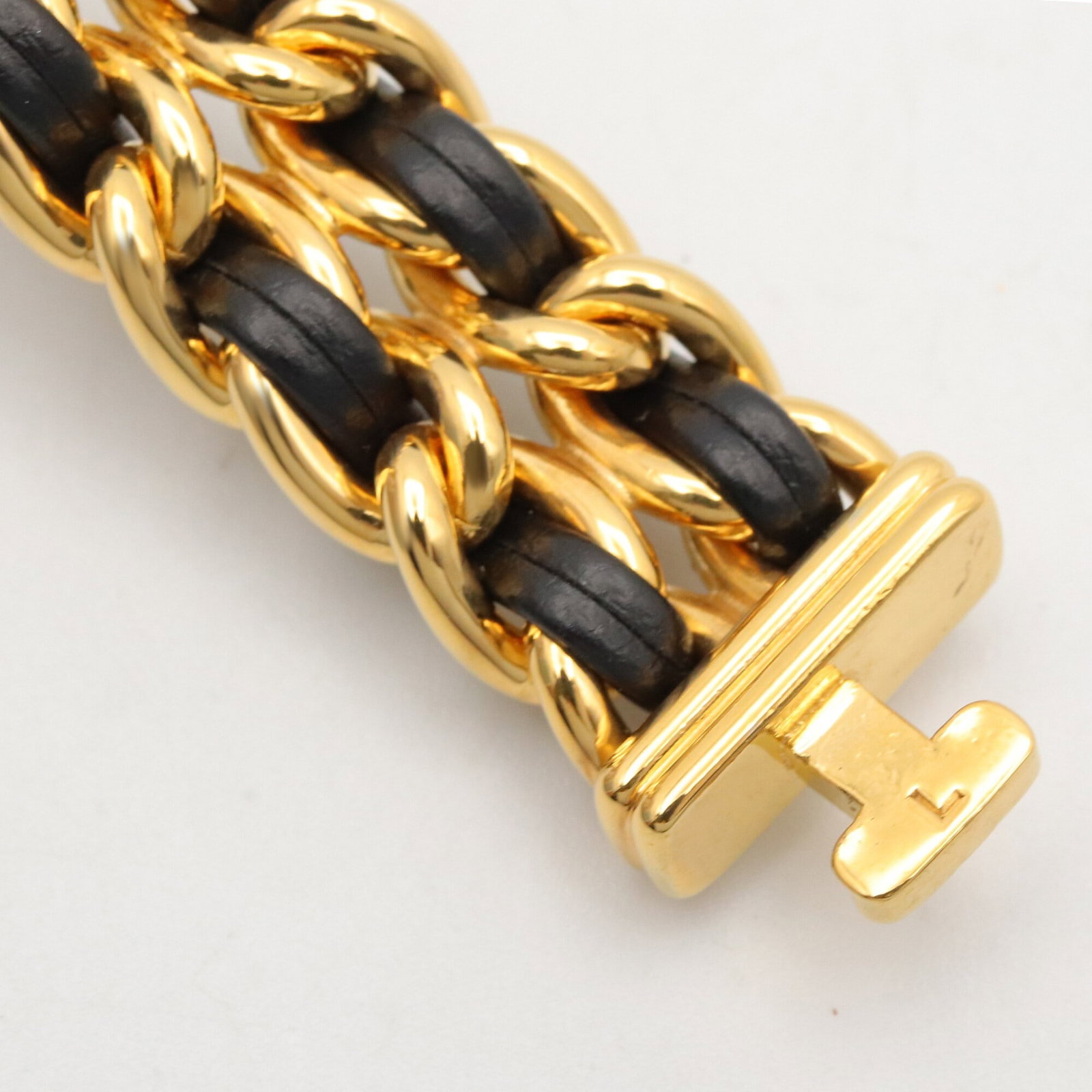 Chanel Wristwatch - 12