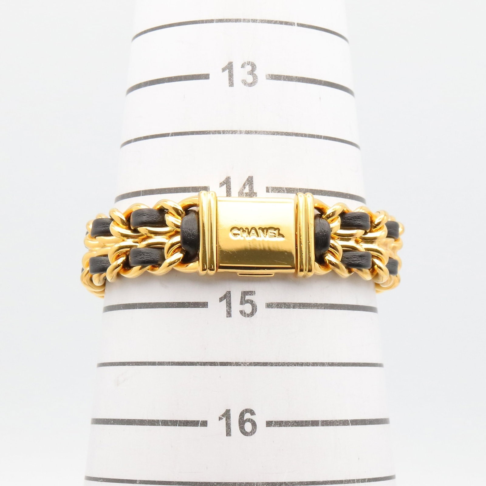 Chanel Wristwatch - 8