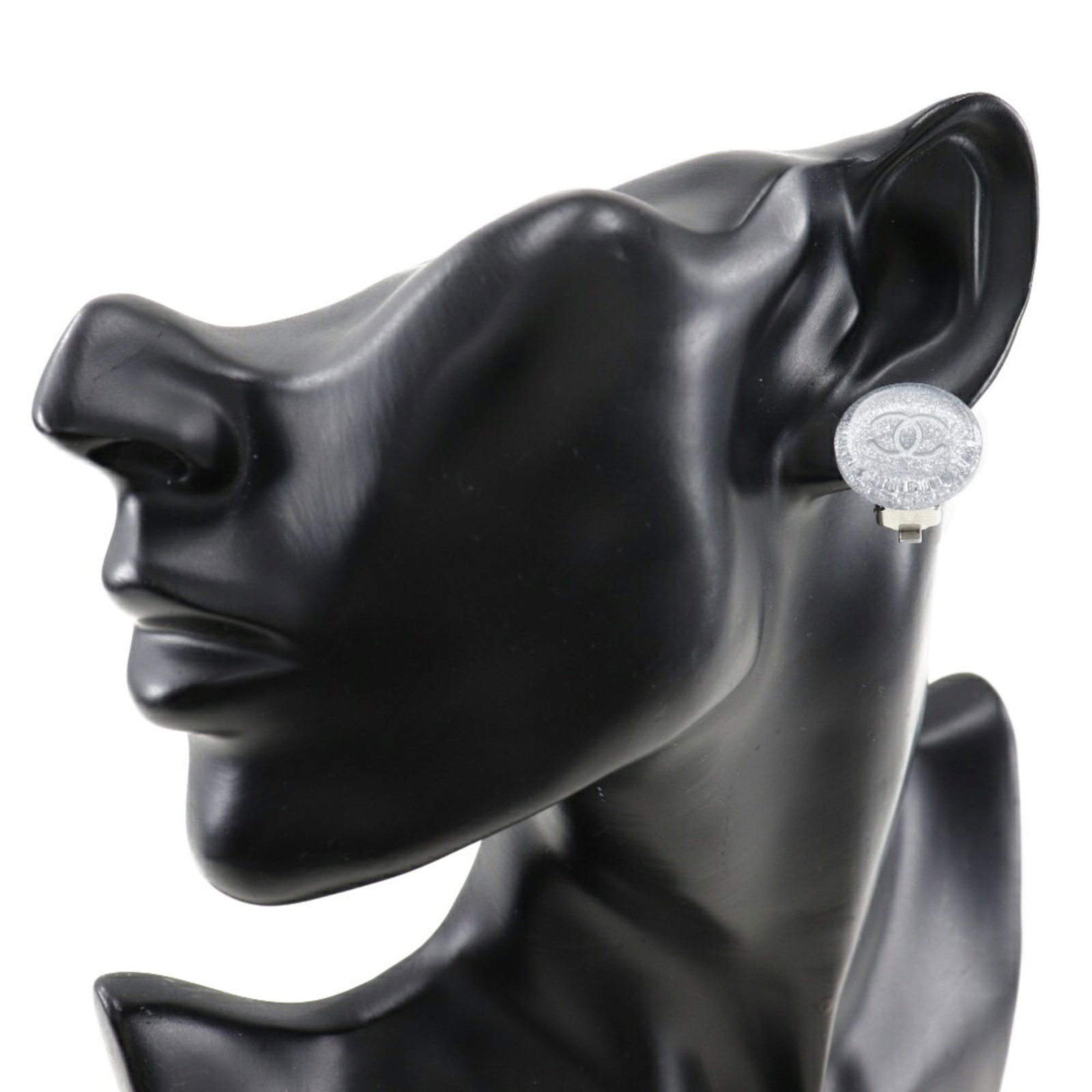 Clip earrings plastic from Chanel - 2