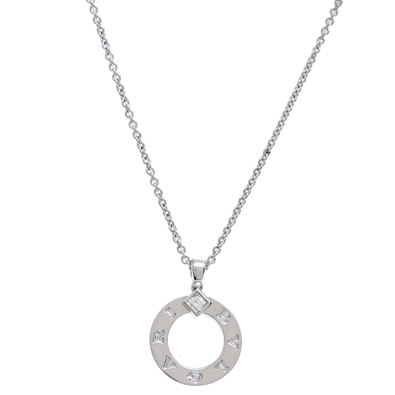 Circle Diamond Necklace White Gold For Men And Women By Bvlgari In 2024: Circle Diamond Necklace White Gold For Men And Women By Bvlgari In 2024 White gold (18K) necklace with a 21mm x 15mm diamond pendant, set in a sturdy 46 cm circumference chain. This Bvlgari design com