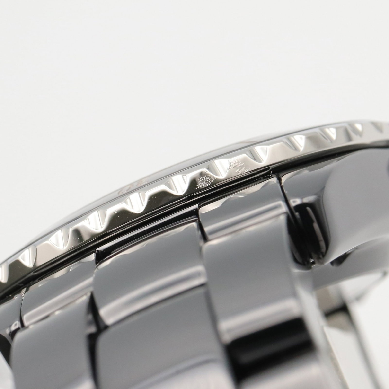 Chanel Wristwatch - 12
