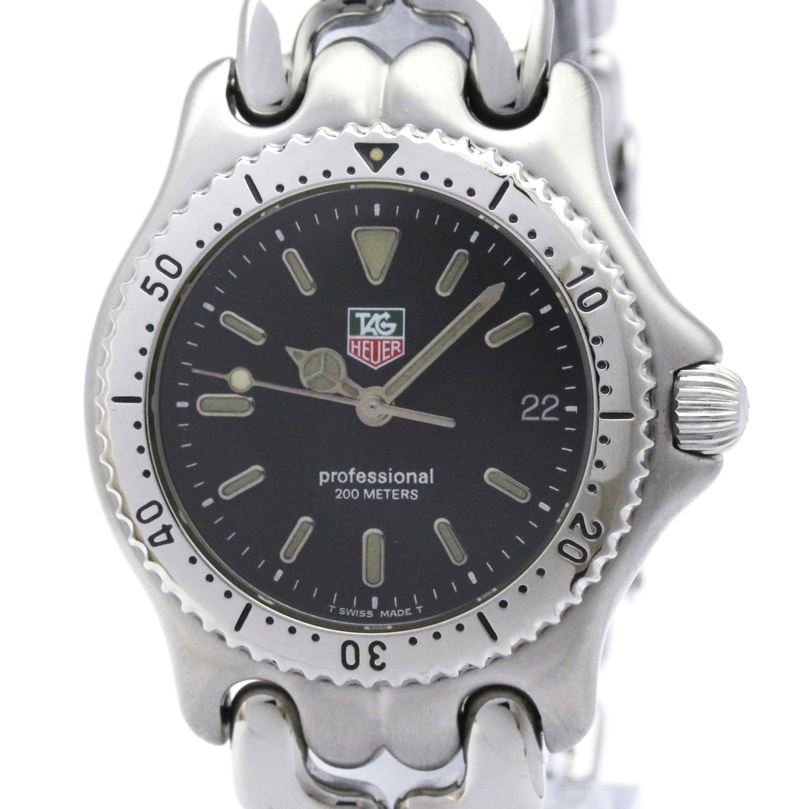 Wristwatch From Tag: Wristwatch From Tag Stainless steel case and band, the Tag Heuer S99.313 wristwatch boasts a sleek black dial, while its quartz movement ensures reliable timekeeping. Weighing in at just 80g, this